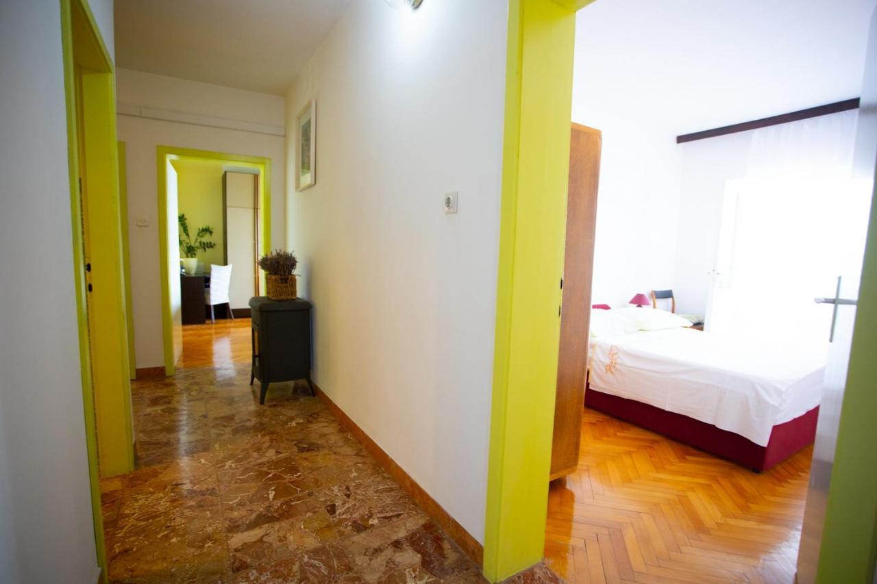 Apartment Nola Podgora Extérieur photo