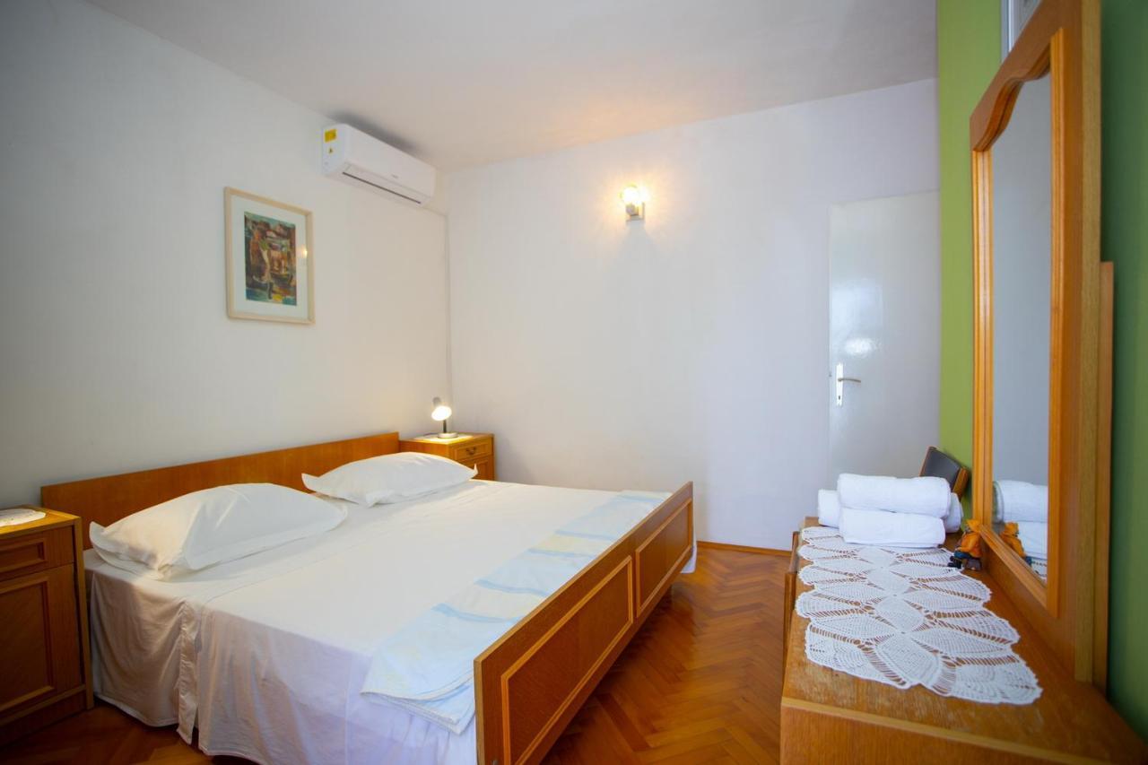 Apartment Nola Podgora Extérieur photo